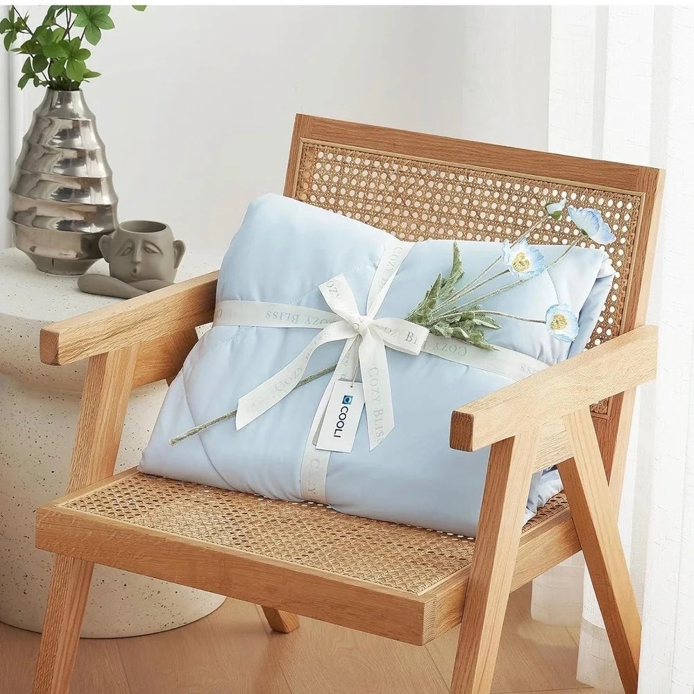Cozy Bliss Cooling Comforter Twin Size Beige Lightweight Blanket Hot Sleepers